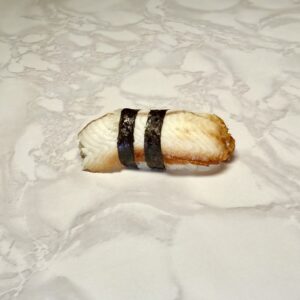 Суши с угрем